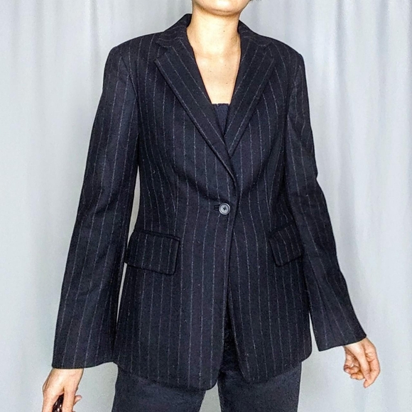 SOLD Y2K pinstripe vintage blazer - Picture 2 of 7